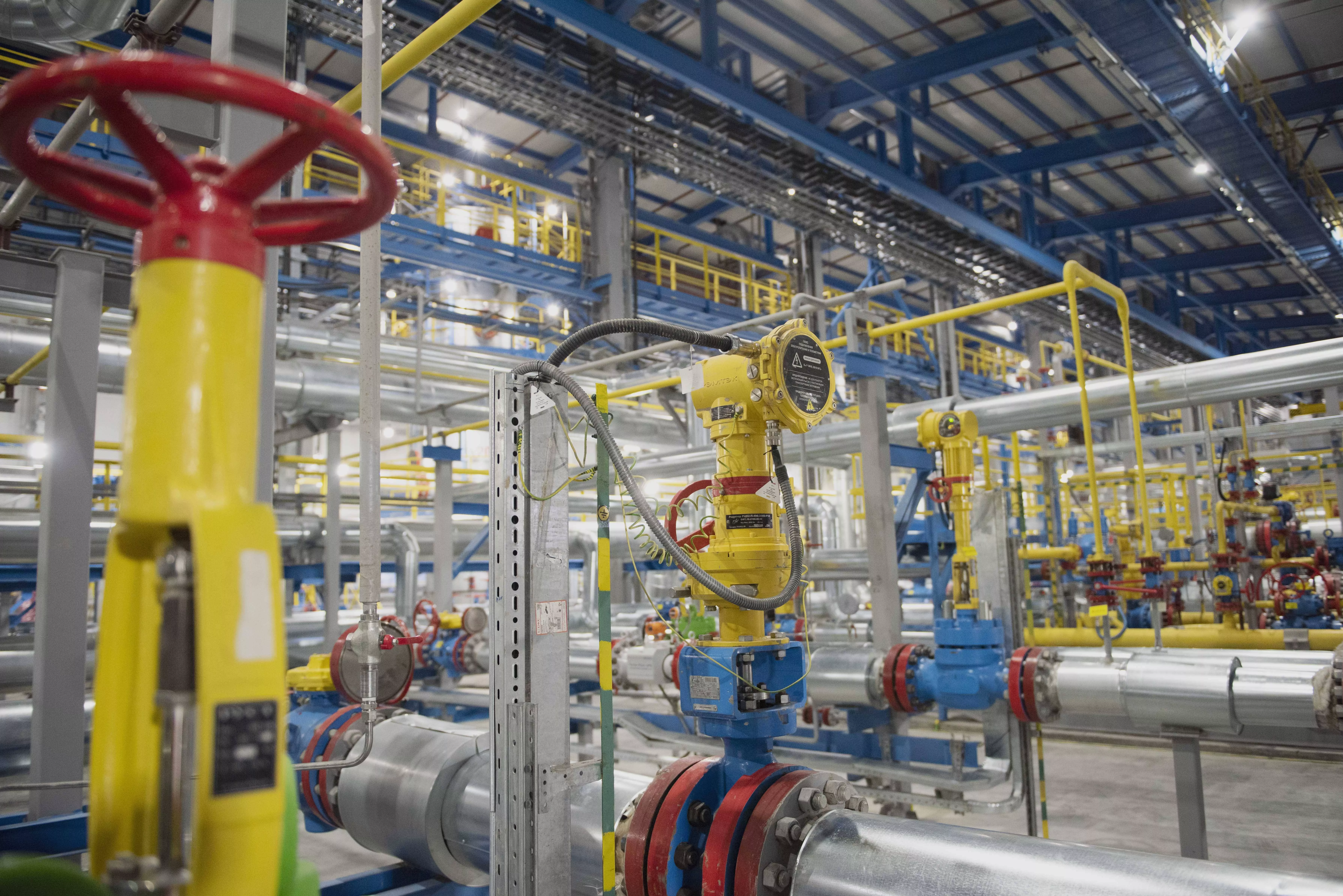 Turnkey Contractor Engagements via Direct Supplier